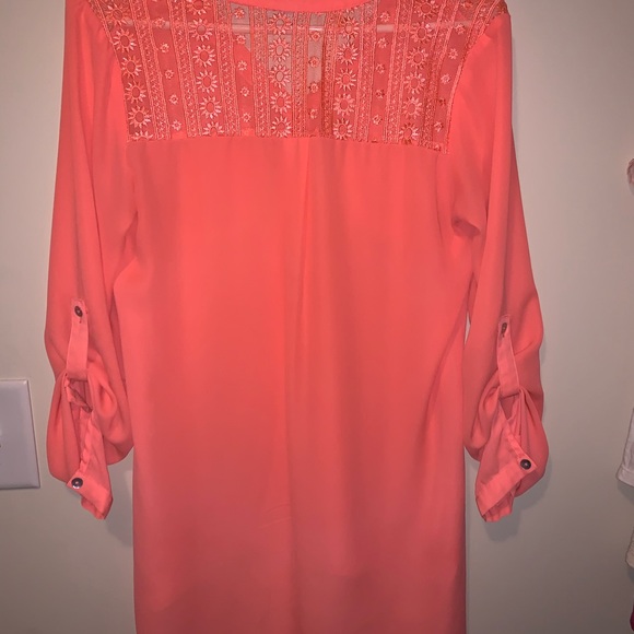 Top - Picture 3 of 3